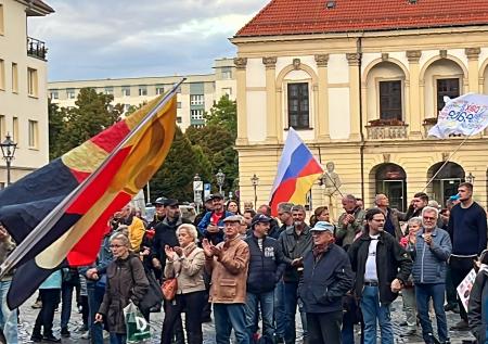 Горячая осень перед холодной зимой: против чего выступают европейцы