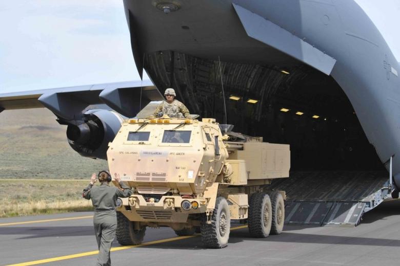 Реактивная система залпового огня HIMARS