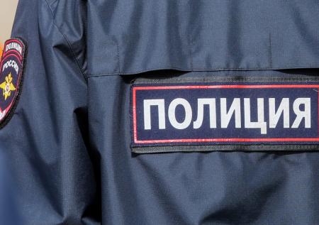 Полиция сорвала заезд стритрейсеров с сотней участников в Петербурге