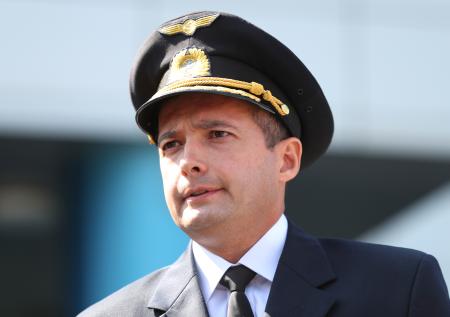 Посадивший Airbus A321 в поле пилот рассказал о достижении мечты об авиации