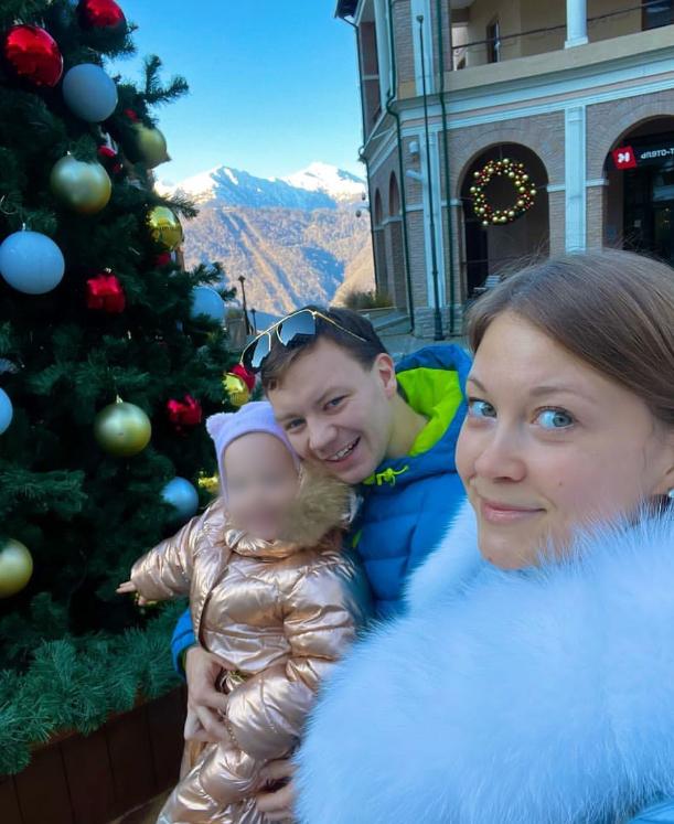 Жанна Специальная с семьей