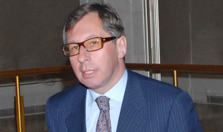 Пётр Авен 
