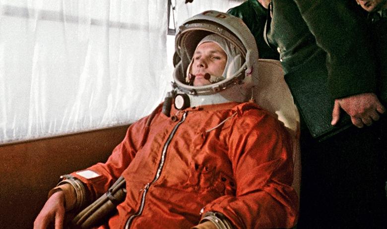 Юрий Гагарин на космодроме Байконур 12 апреля 1961 года