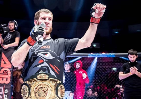Абдулвахабов оспорит чемпионский титул АСА в лёгком весе