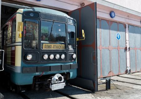 Ростех хочет заменить стёкла в транспорте на дисплеи