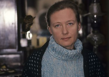 Умер страдавший синдромом Дауна сын звезды советского кино Ии Саввиной