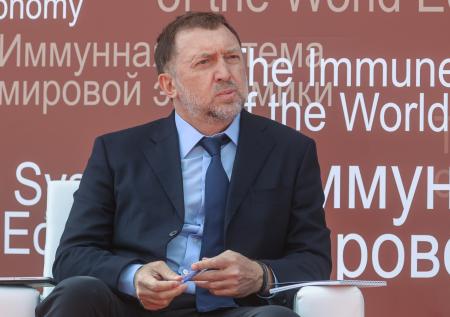 Песков поспорил с Дерипаской о бедных россиянах