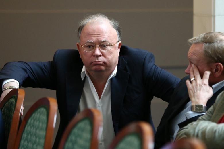 Андрей Караулов