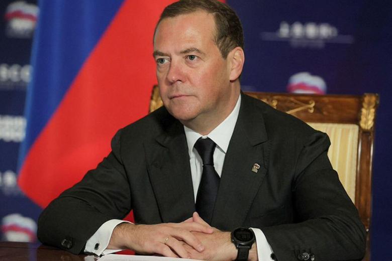 Дмитрий Медведев