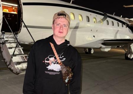 Известный треш-блогер решил вернуться в Россию