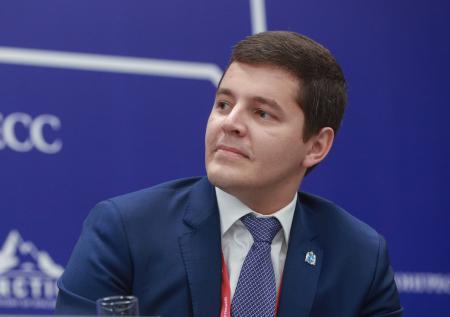 Глава ЯНАО Артюхов вылечился от COVID-19