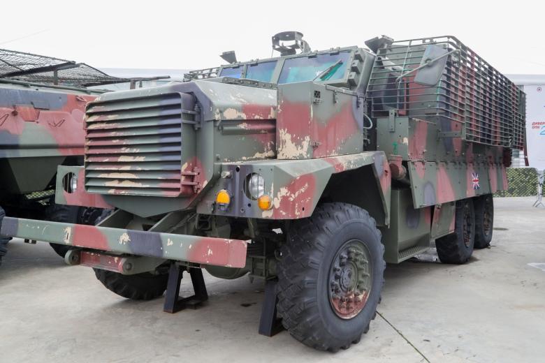 Защищенный автомобиль Mastiff