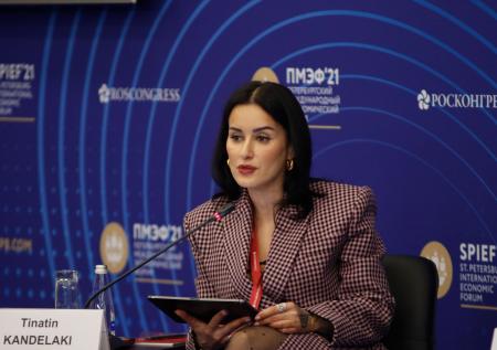 Жена владельца «Спартака» осудила Канделаки за призывы оформить Fan ID