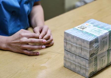 Росфинмониторинг заподозрил фирмы в обналичивании и выводе 616 млрд рублей