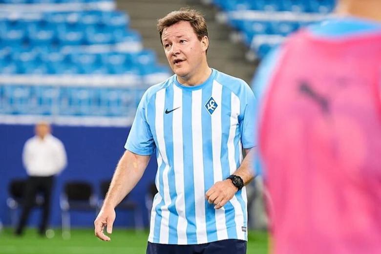 Дмитрий Азаров