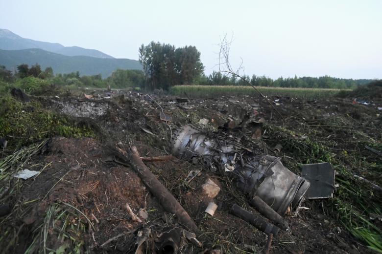 Украинский грузовой самолет Ан-12 потерпел крушение в Греции