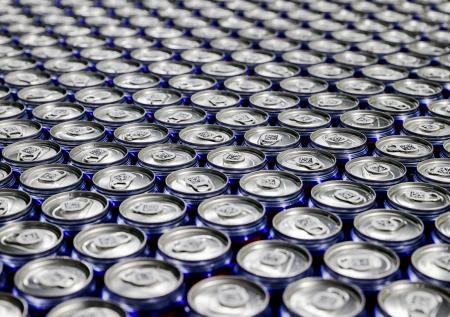 Продажи газированных напитков без сахара в России снизились на 9,8%