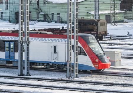 Завод показал снимки новых купейных вагонов с душем
