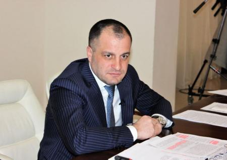 Главу Минэкологии Северной Осетии подозревают в превышении полномочий