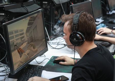 Counter-Strike 2: что нового, когда выйдет, как поиграть прямо сейчас