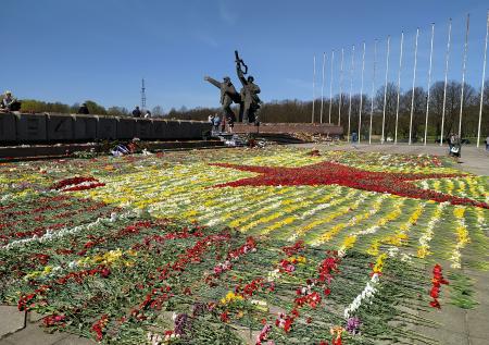 Памятнику Освободителям Риги могут найти место в России