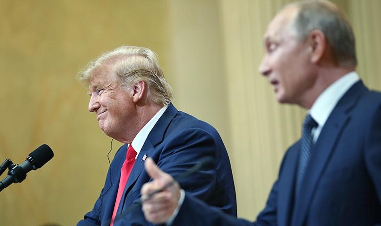 Президенты США и РФ Дональд Трамп и Владимир Путин