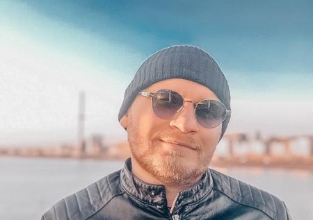 Ведущий «Битвы экстрасенсов» заявил, что его не увольняли