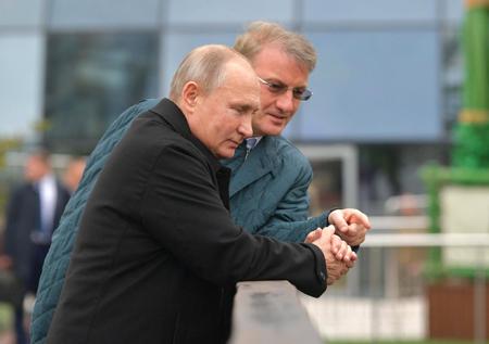 Путин оценил качества Грефа как организатора