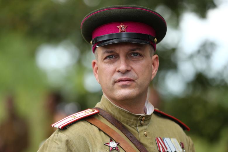 Евгений Воловенко на съемках сериала режиссера С.Виноградова «По законам военного времени