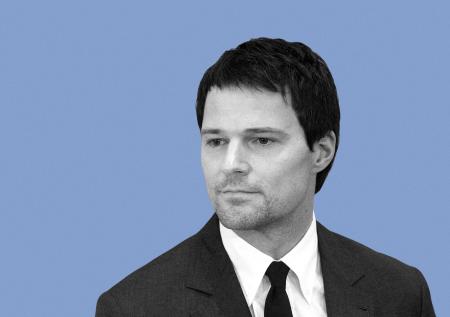 Спектакли за рубежом, пост об СВО, дочь в США: как живет Данила Козловский