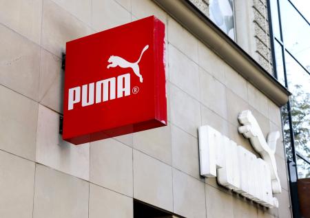 В Киеве напали на магазин Puma из-за сотрудничества с Дорном