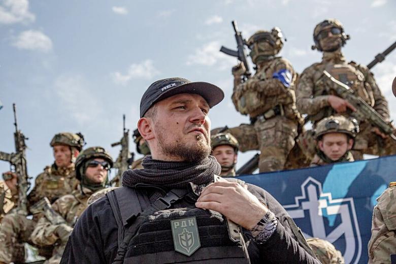 Денис Капустин