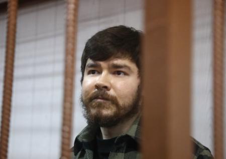 Компания обвиняемого в мошенничестве блогера подала иск о защите репутации