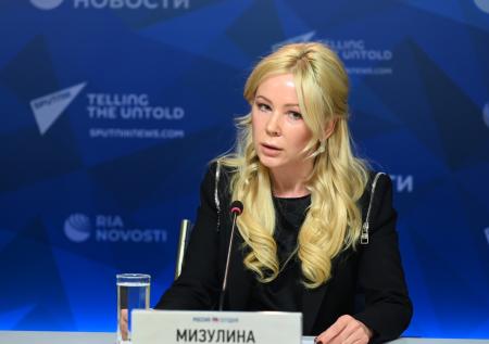 Мизулина пообещала разобраться с отменой калькуляторов на ОГЭ по математике