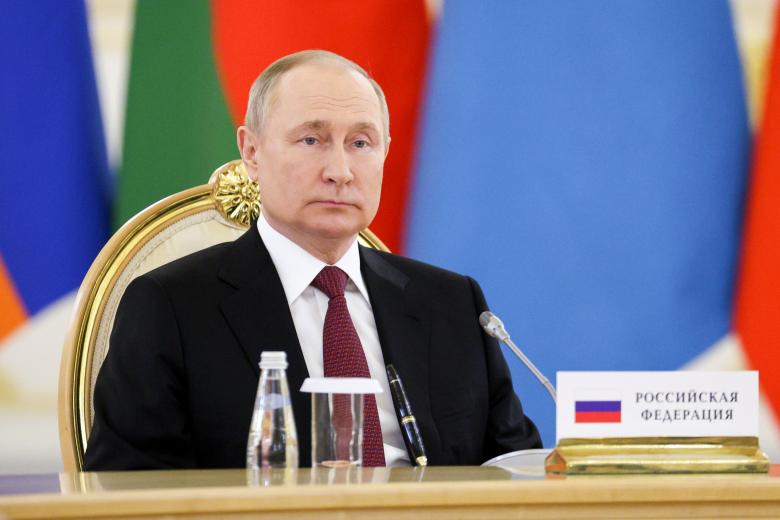 Президент России Владимир Путин во время встречи лидеров государств — членов Совета коллективной безопасности Организации Договора о коллективной безопасности (ОДКБ) в Кремле