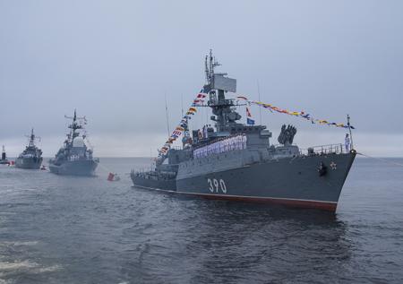 Корабли ВМФ станут регулярно ходить в кругосветные походы