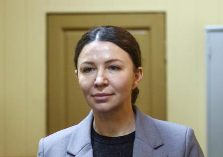 Блиновская не владеет арестованным у нее кроссовером премиум-класса
