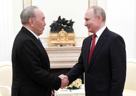 Назарбаев рассказал, что может заставить Путина охладеть к человеку