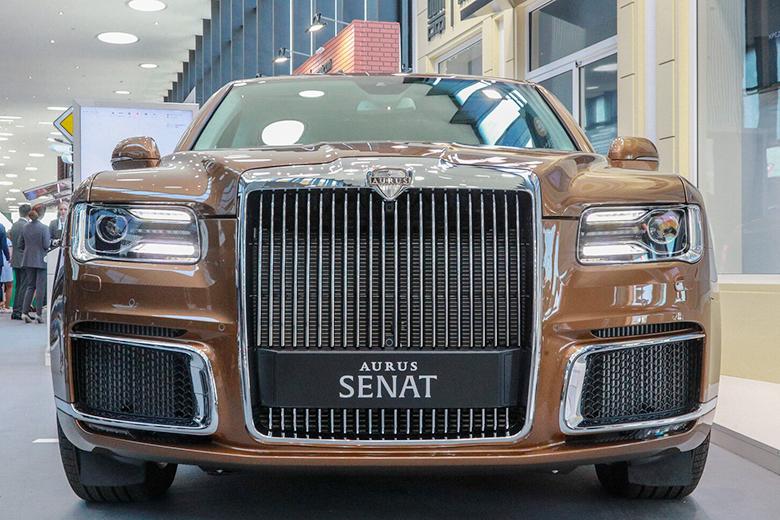 Aurus Senat Sedan