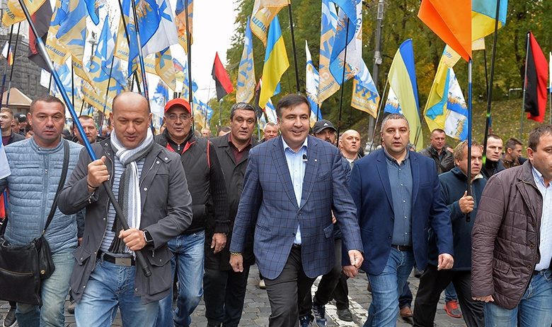 Инициатор акции протеста «Всеукраинский сбор», экс-губернатор Одесской области Михаил Саакашвили