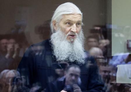 Осужденный за захват монастыря бывший схиигумен Сергий попросил помилования