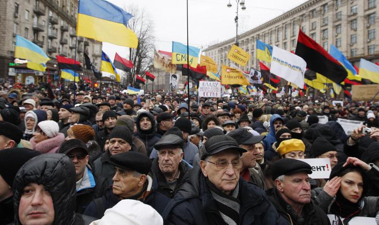 Сторонники Саакашвили на марше в Киеве 17 декабря