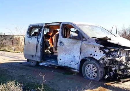 Автобус с учителями подорвался на мине в Сирии