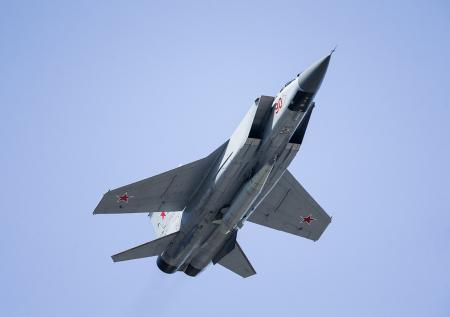 Медведев пригрозил Гааге гиперзвуком: сколько ракет у РФ, можно ли их сбить