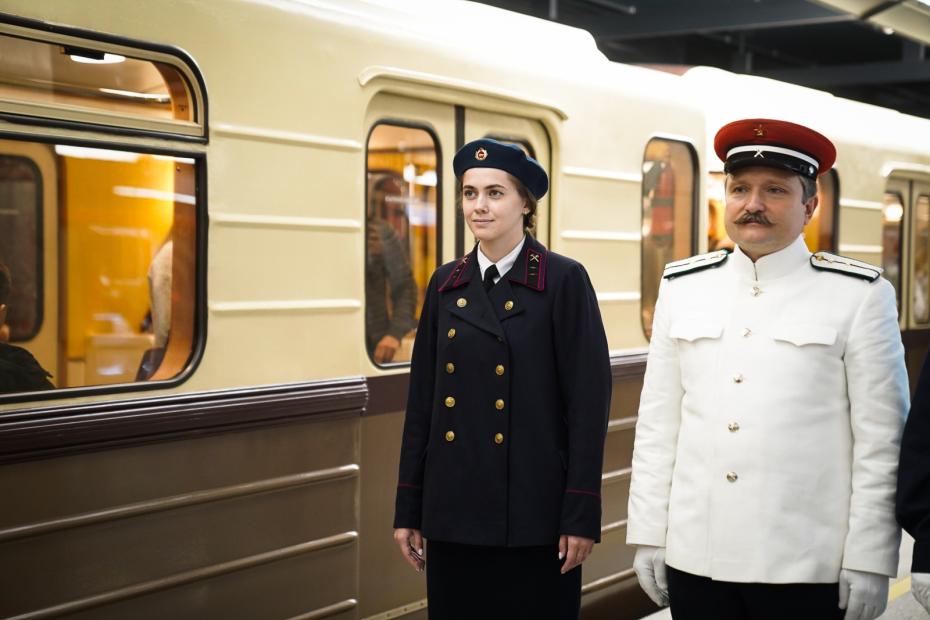 Парад поездов ко Дню города на Большой кольцевой линии Московского метрополитена