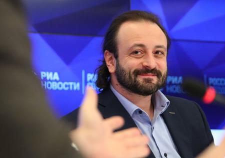 Авербух отреагировал на переезд японского фигуриста в группу Тутберидзе