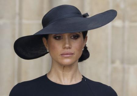 Сделку Меган Маркл с Dior отменили