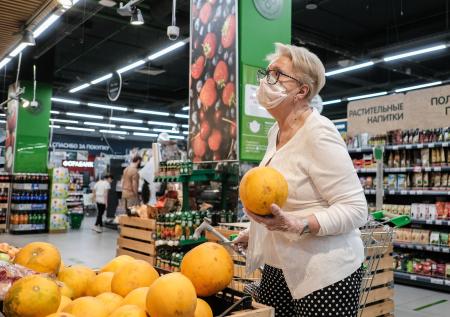 Минпромторг не поддержал идею ввести двойные ценники в магазинах