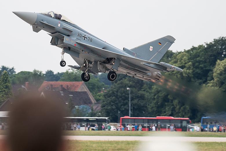 Истребитель Eurofighter