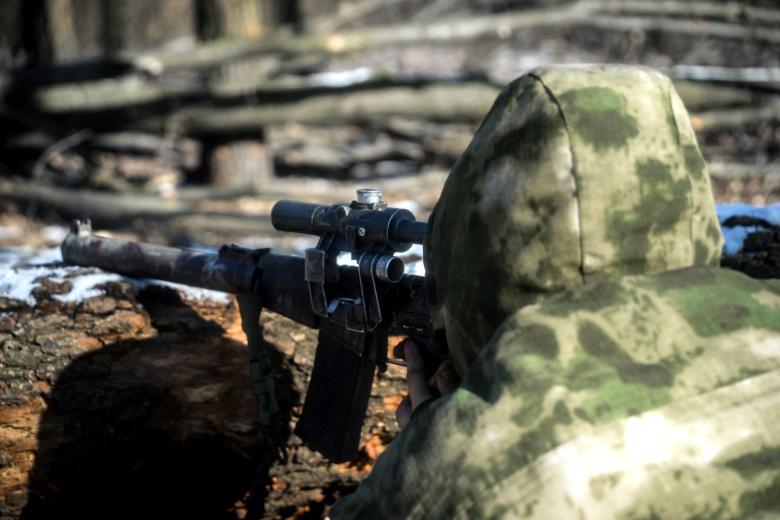 Военнослужащий ВС РФ во время выполнения задач СВО